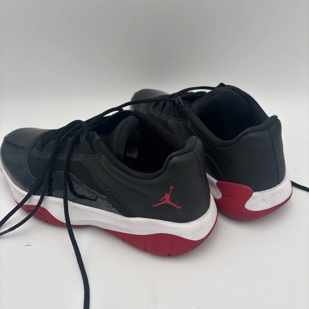 Jordan Black‎ and Red Athletic Shoes